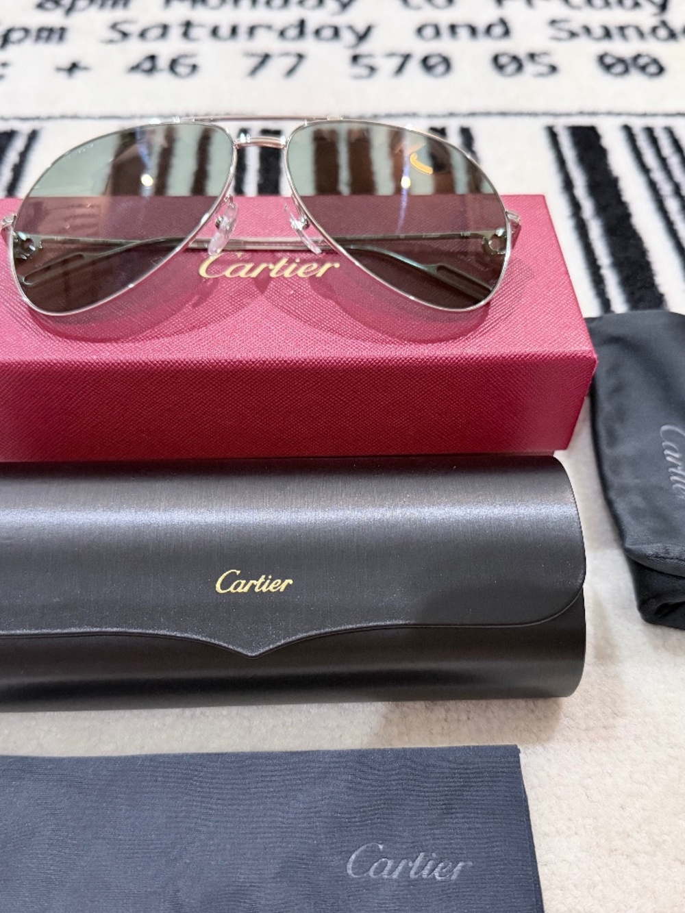 1000% Authentic Cartier Silver Pilot Unisex C Logo Temples Aviator Sunglasses.